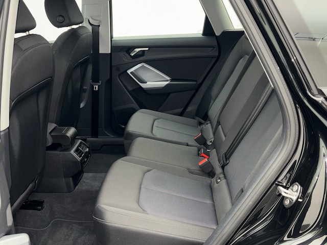 Audi Q3 35 TDI S-Tronic