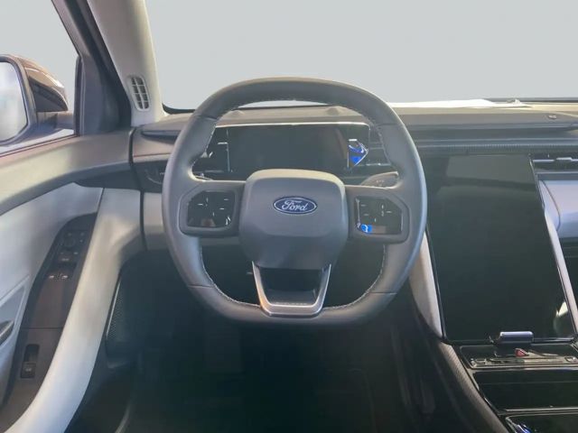 Ford Explorer Extended range RWD