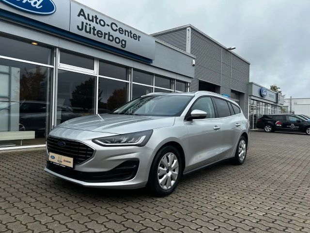 Ford Focus Titanium Wagon