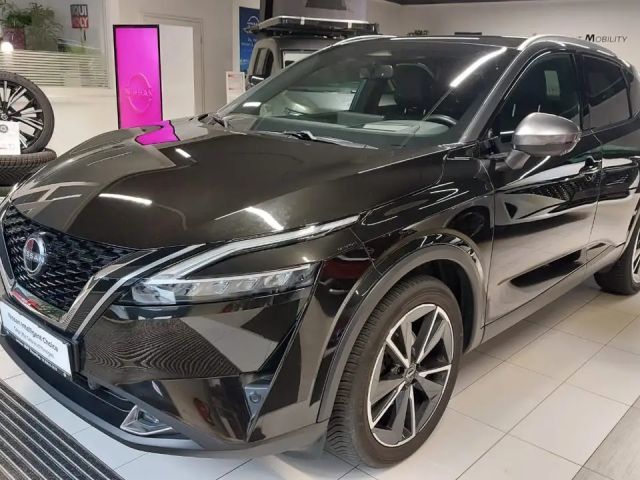 Nissan Qashqai AWD DIG-T Tekna