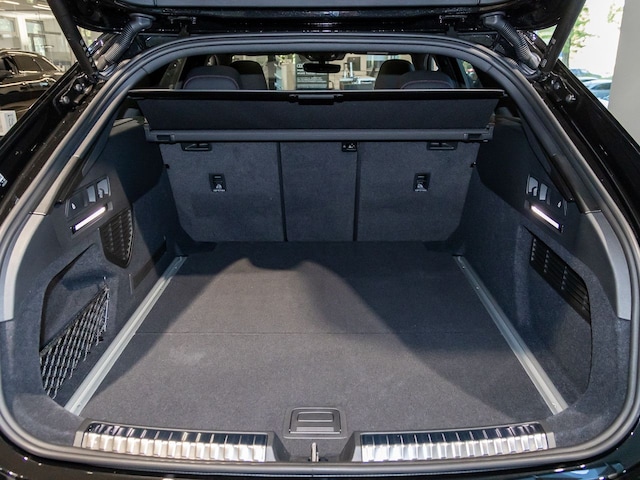 Audi A6 e-tron Avant Quattro