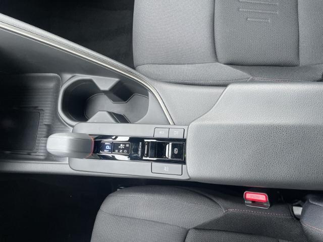 Toyota C-HR Hybride Team D