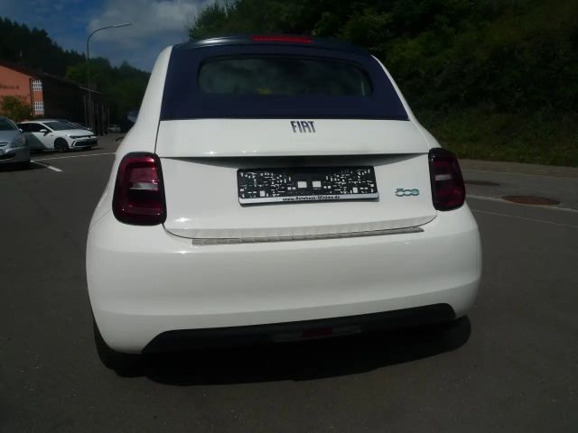 Fiat 500e 42 kWh Icon