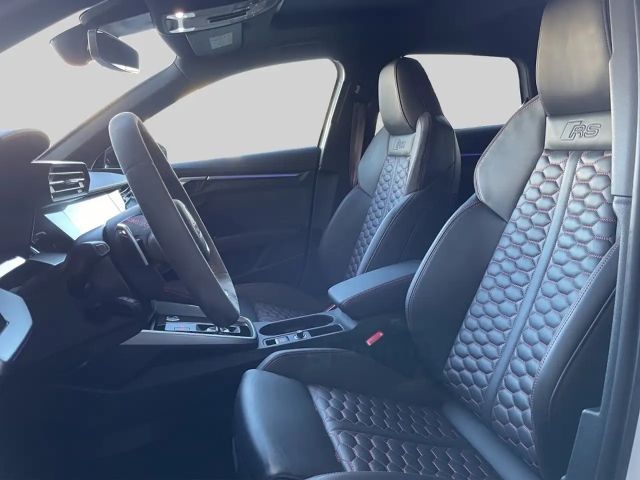 Audi RS3 Quattro S-Tronic Sedan