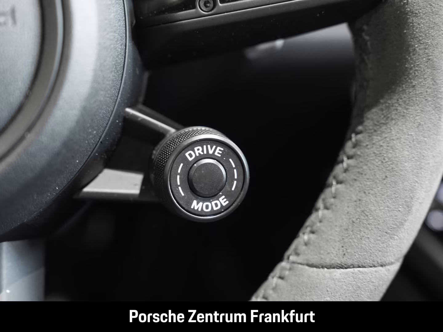 Porsche 911 4 992 Cabriolet Carrera GTS