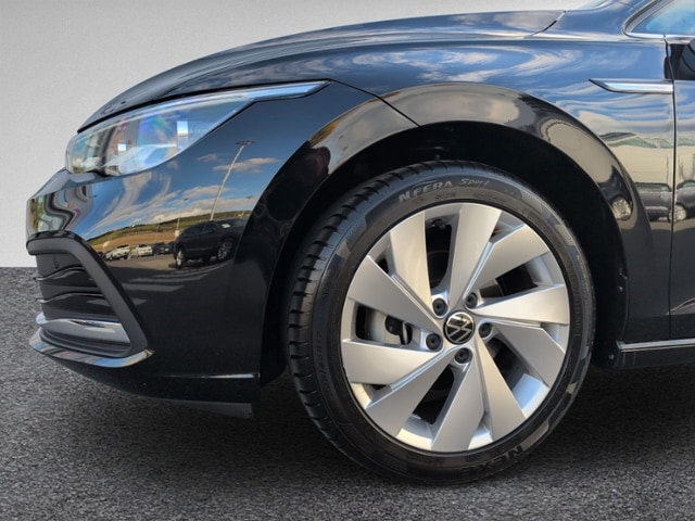 Volkswagen Golf 1.5 eTSI DSG Golf VIII