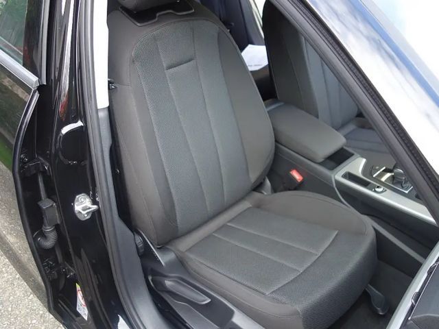 Audi A4 35 TDI Avant S-Tronic