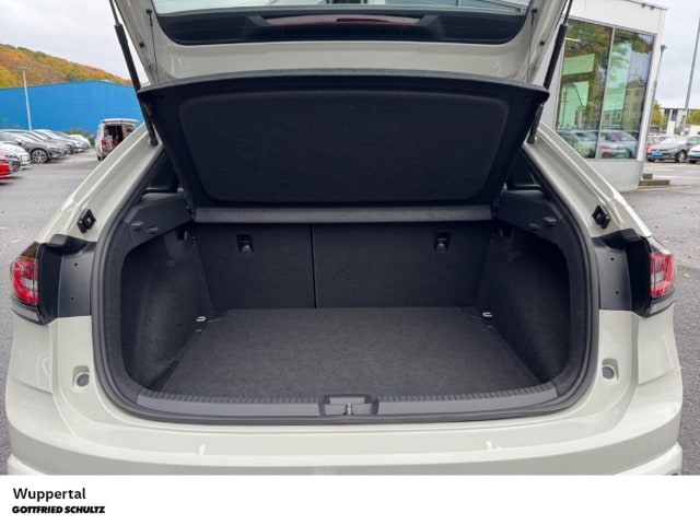 Volkswagen Taigo 1.0 TSI DSG R-Line