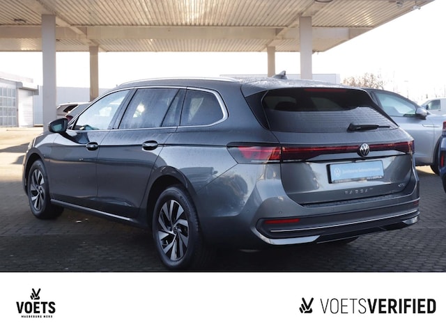 Volkswagen Passat 1.5 eTSI Business DSG Variant