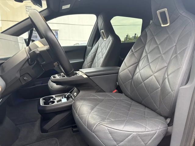 BMW iX xDrive40