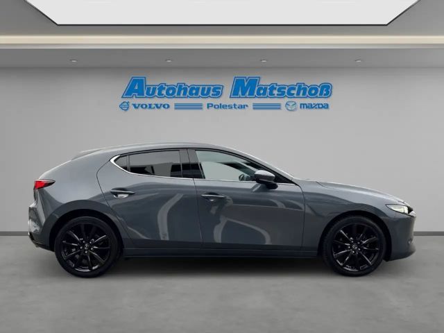 Mazda 3 Exclusive-line SkyActiv