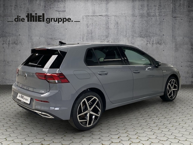 Volkswagen Golf Style