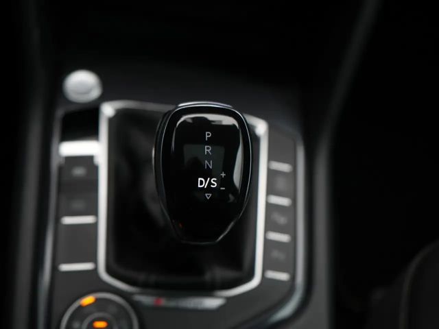 Volkswagen Tiguan 4Motion Allspace R-Line