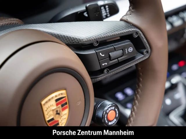 Porsche 992 4 Cabrio Carrera GTS