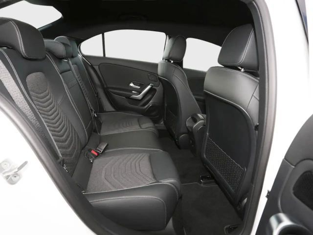 Mercedes-Benz A 180 Progressive