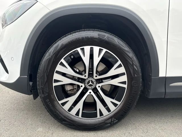 Mercedes-Benz GLA 200 GLA 200 d