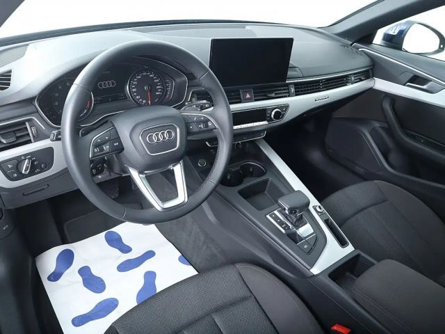 Audi A4 40 TFSI Avant Quattro Sport