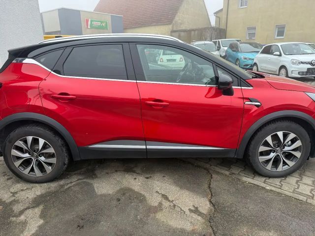 Renault Captur E-Tech Hybrid RS
