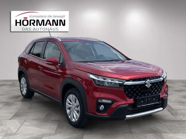 Suzuki S-Cross Hybrid