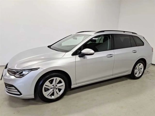 Volkswagen Golf 1.0 TSI Life