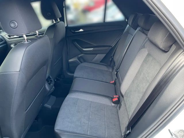Volkswagen T-Roc 1.5 TSI DSG R-Line