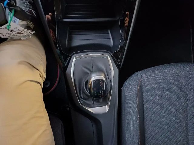 Peugeot 2008 PureTech Style