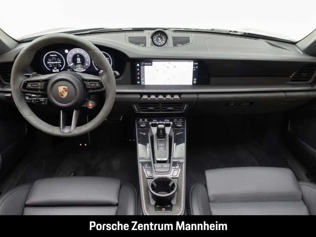 Porsche 992 Cabrio Carrera GTS