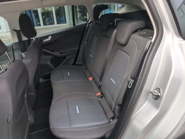 Ford Focus Active Wagon