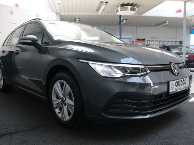 Volkswagen Golf 8 1.5 TSI"Life"LED AHK Nav LaneASS App