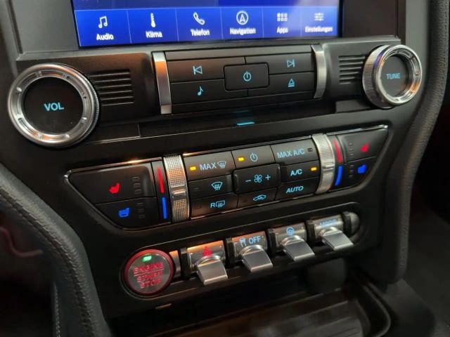 Ford Mustang Fastback GT 5.0 V8