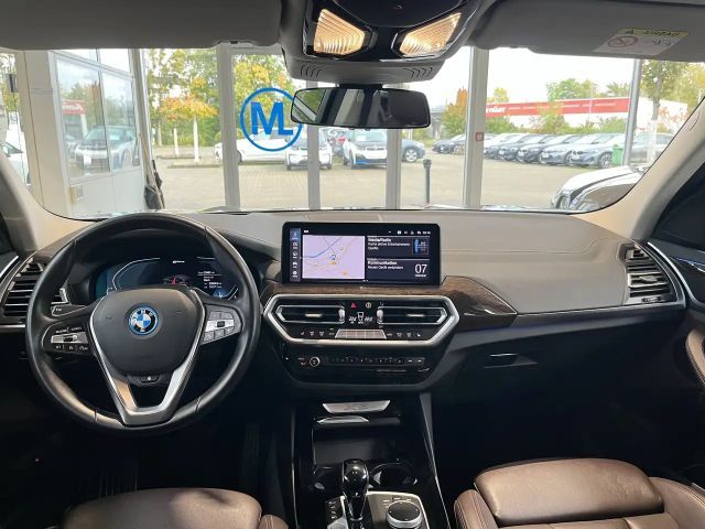 BMW X3 xDrive30e
