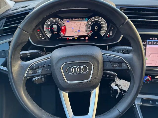 Audi Q3 35 TDI S-Tronic