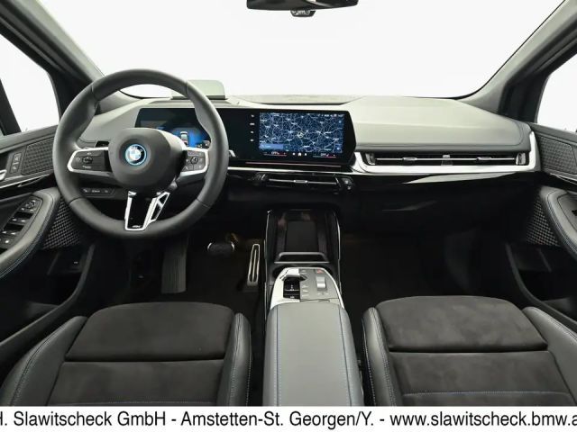 BMW 225 Sedan xDrive