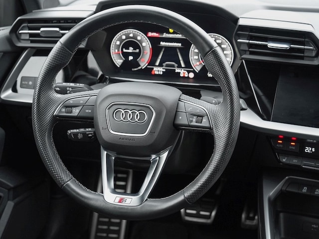 Audi A3 35 TFSI S-Line S-Tronic Sportback