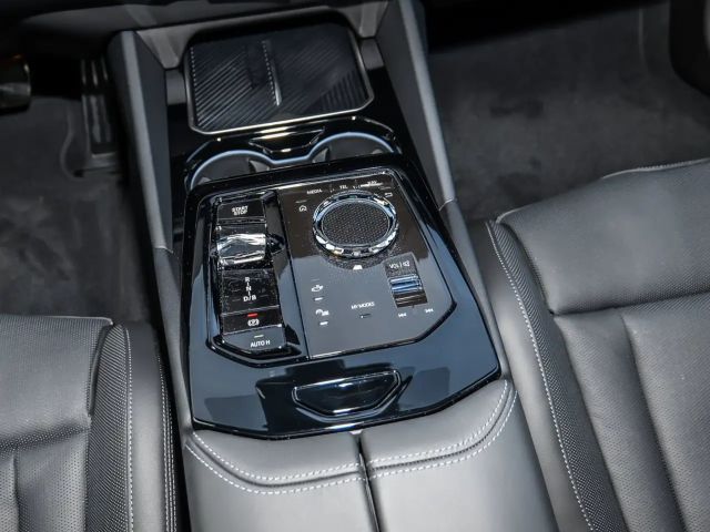 BMW i5 M-Sport M60 Sedan xDrive