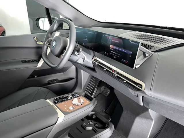 BMW iX xDrive40