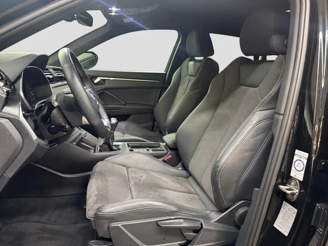 Audi Q3 35 TFSI S-Line