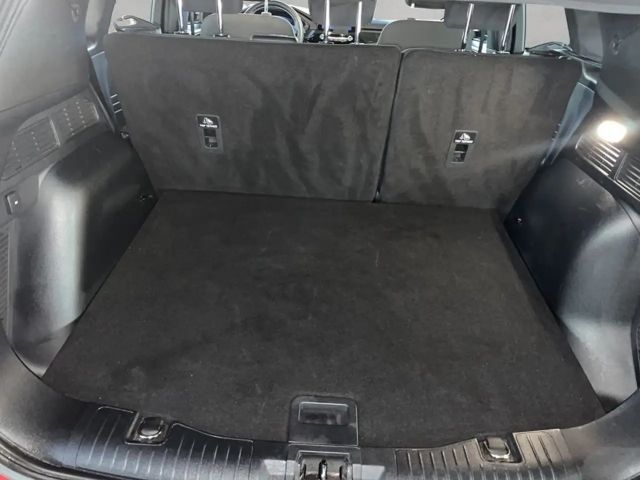 Ford Kuga Plug in Hybrid ST Line