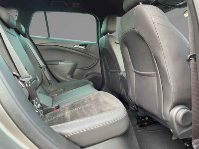 Opel Astra Sports Tourer Ultimate