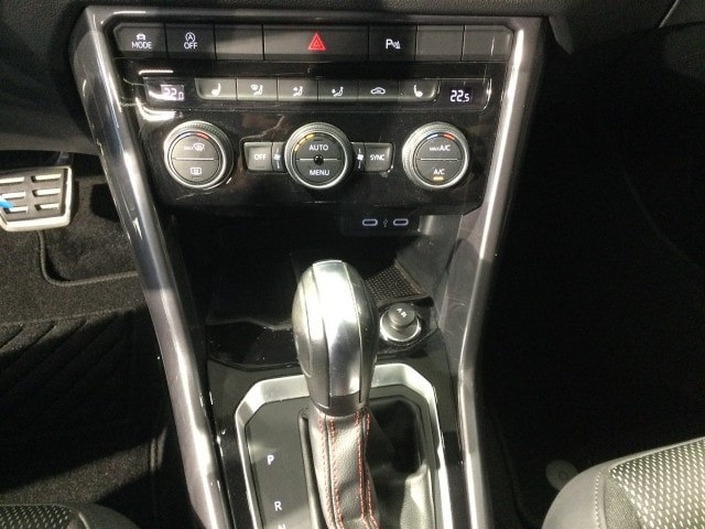 Volkswagen T-Roc 1.5 TSI DSG Sport