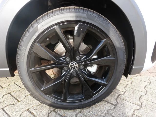 Volkswagen Taigo 1.5 TSI DSG R-Line