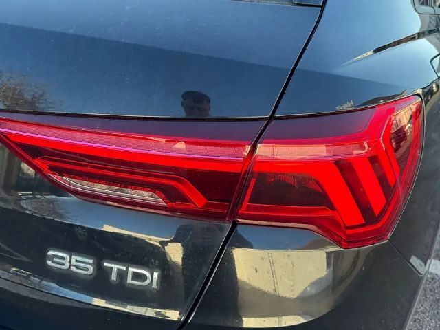 Audi Q3 35 TDI S-Tronic