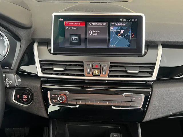 BMW 218 218d Gran Tourer xDrive