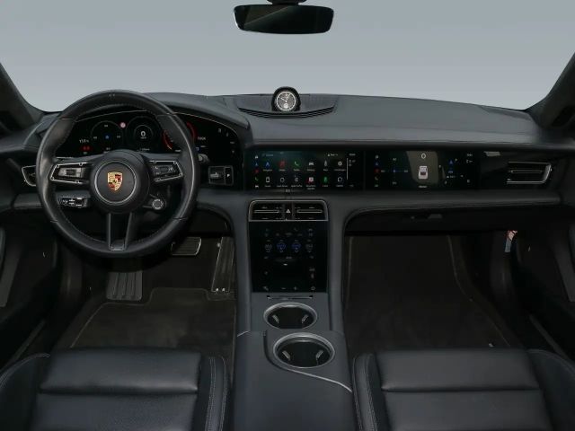 Porsche Taycan Turbo