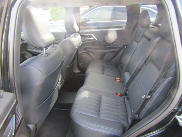 Mitsubishi Outlander 4WD