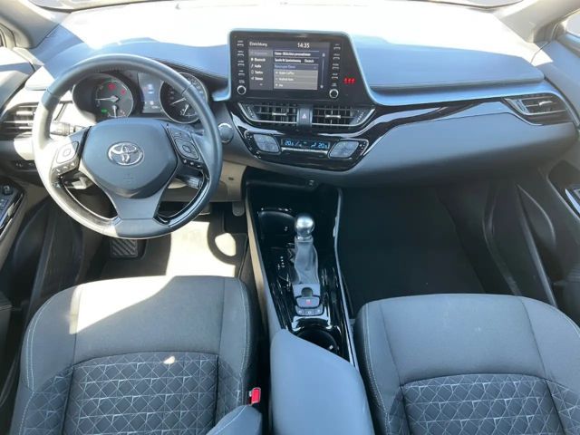 Toyota C-HR Hybride Team D