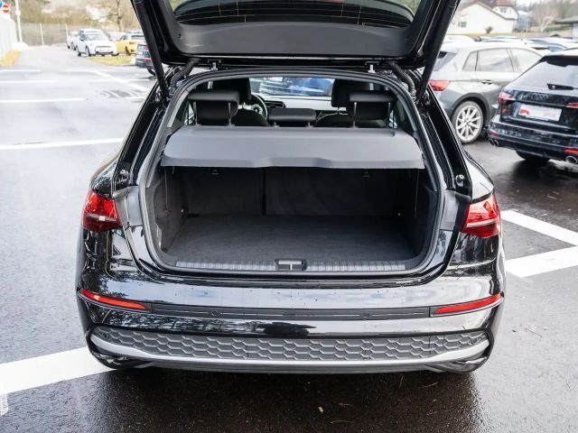 Audi A3 30 TFSI Sedan