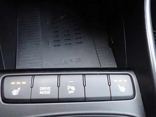 Hyundai i20 TURBO RF-Kamera Sitzheizung ...