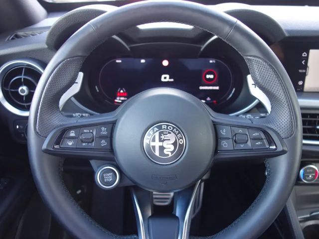 Alfa Romeo Stelvio Q4 Veloce