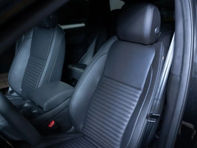 Land Rover Discovery Sport AWD D200 Dynamic SE